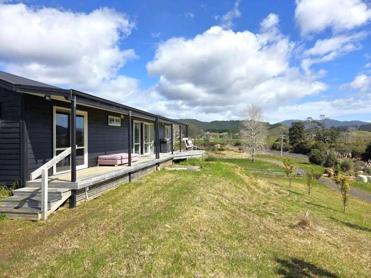 540 SH25  Te Rerenga-Kuaotunu Hwy_2