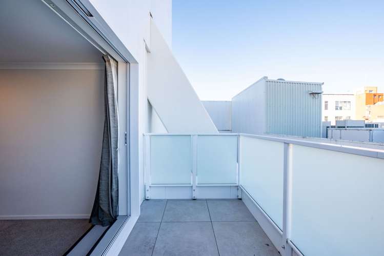 13/391 Victoria Street Hamilton Central_19