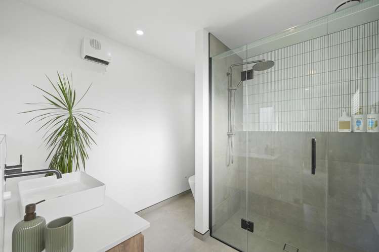 13 Halpin Drive Lincoln_12