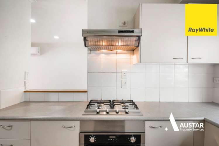  18/2 Arawa Street New Lynn_5