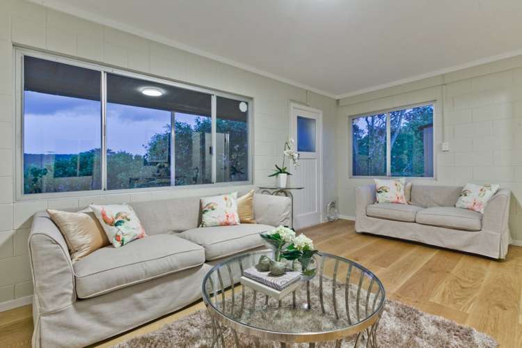 17 Valerie Crescent Okura_15