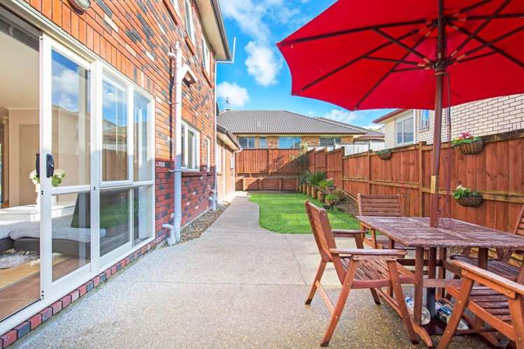 1 Gibbston Crescent Flat Bush_5