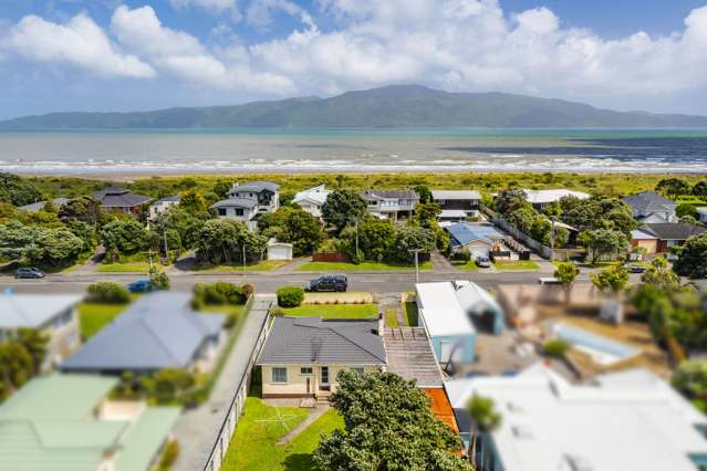 84 Manly Street Paraparaumu Beach_1