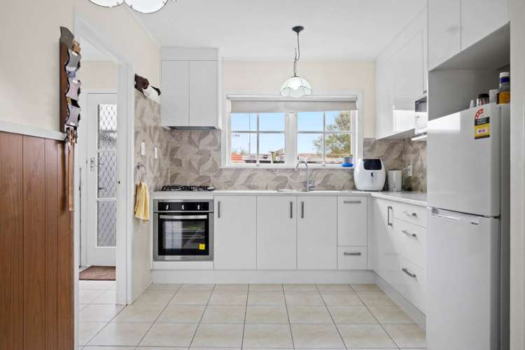 2/257 Shirley Road Papatoetoe_6