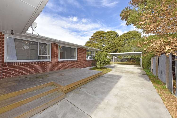 178 Shortland Street Aranui_1