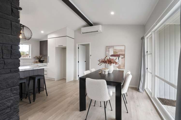 9 Abraham Crescent Milson_13