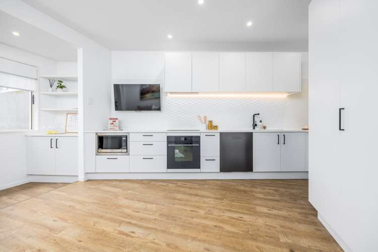 1a/9 Upper Queen Street Auckland Central_9