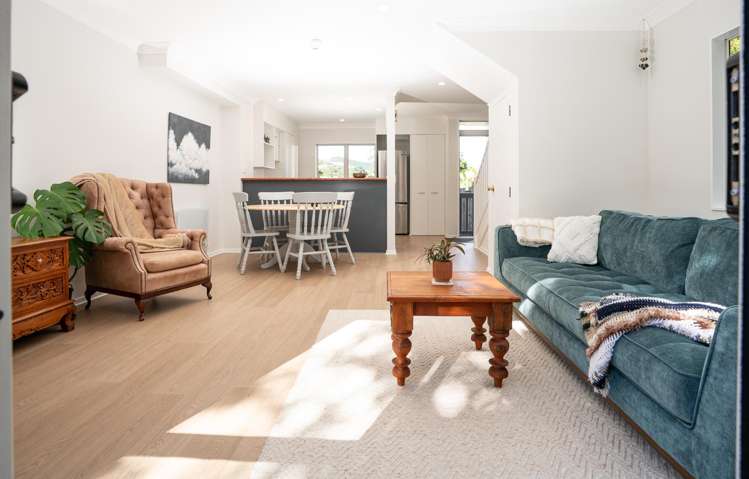 23 Percy Dyett Drive Karori_11