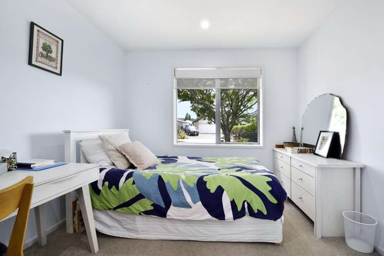 15 Wanderers Avenue Brightwater_10