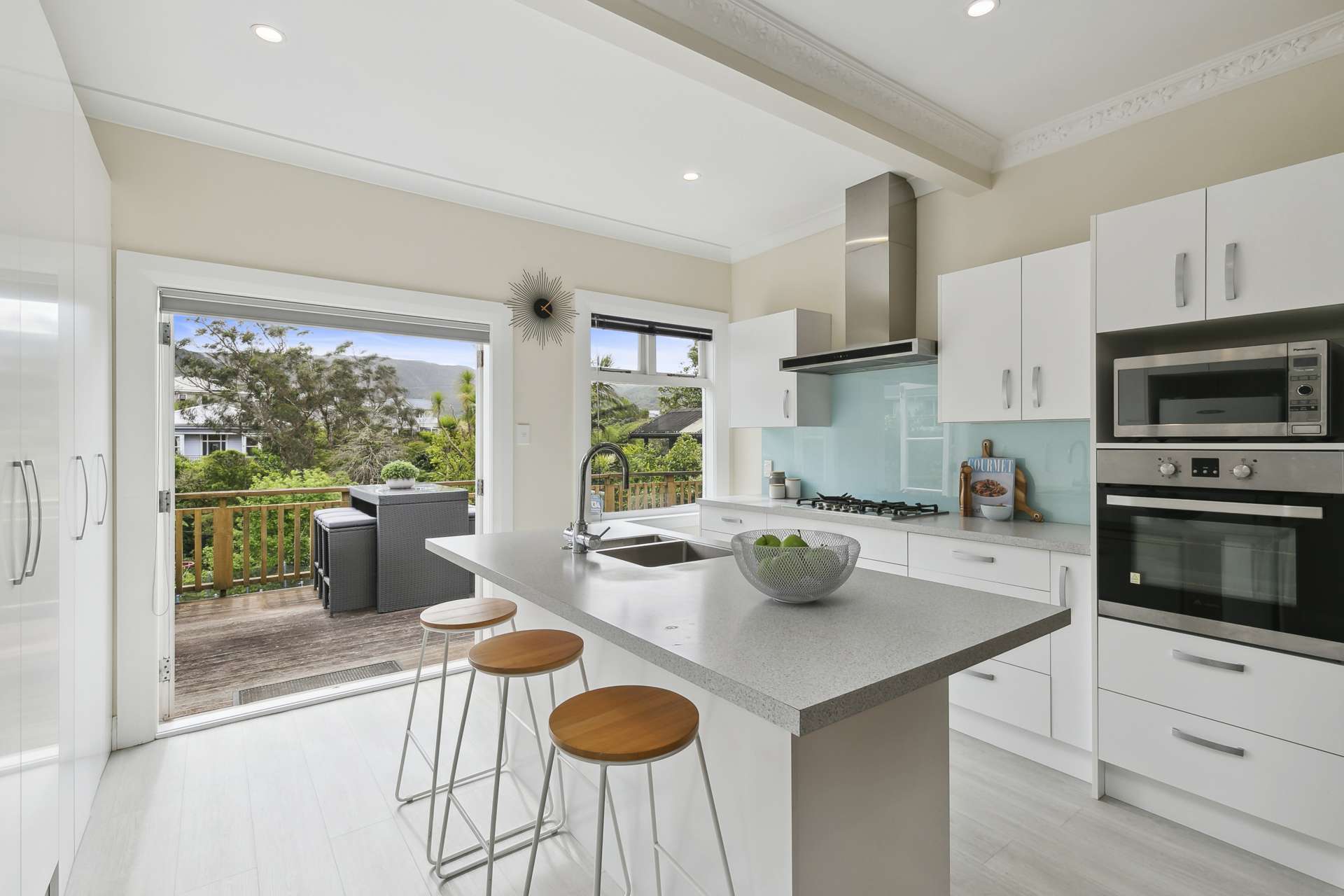 20 Fernhill Terrace and 19 Weld Street Wadestown_0