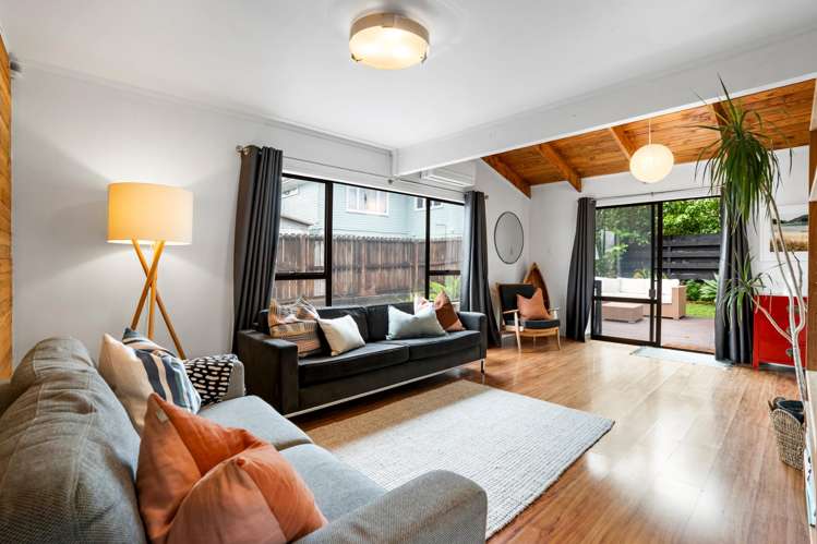 2/73 Beach Haven Road Beach Haven_7