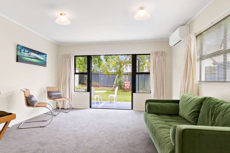 54a Delta Avenue New Lynn_4