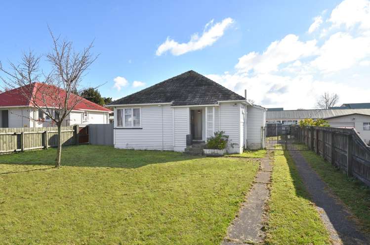 17 Totara Street Glenholme_8