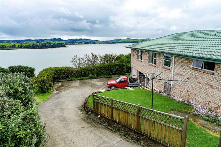 16 Kotare Crescent Paparoa_23