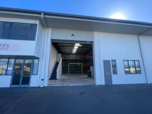 77 Porana Road Wairau Valley_1