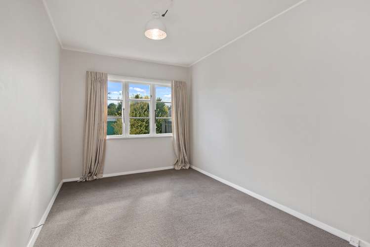 6 Epsom Road Sockburn_6