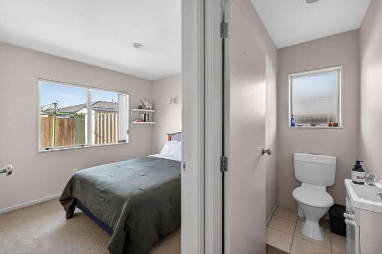 12 Lisa Place Brookfield_12