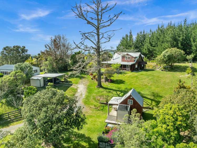 318 Cove Road Waipu_24