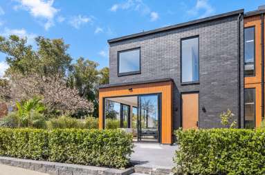 1/31A Esplanade Road_3