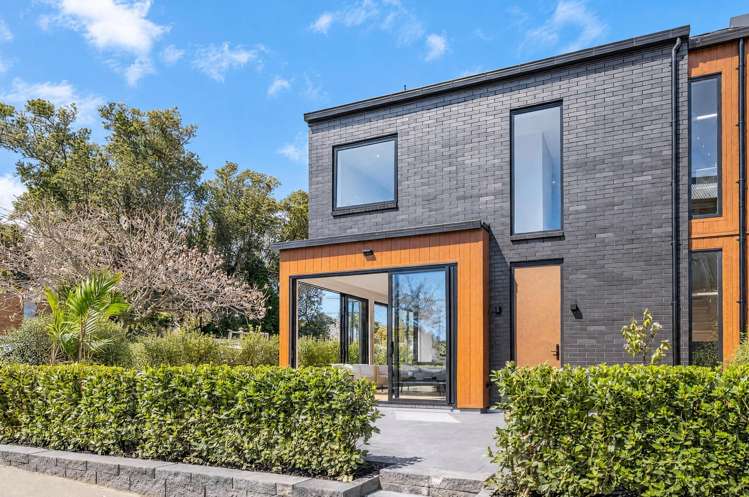 1/31A Esplanade Road Mt Eden_3