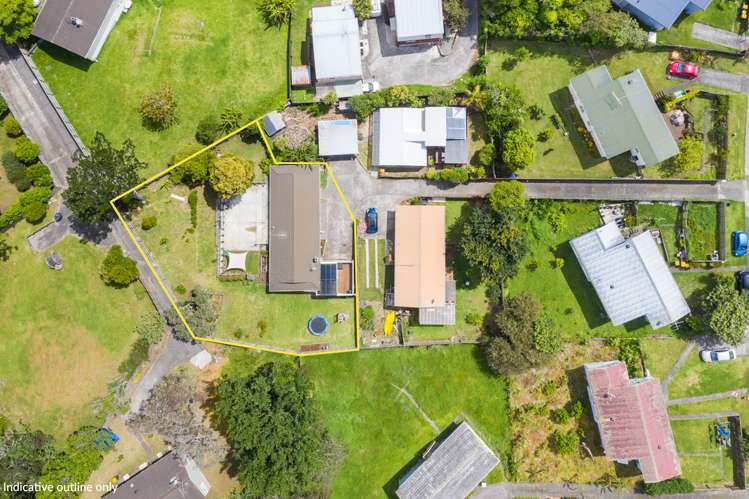 1/21 Taurus Crescent Beach Haven_15