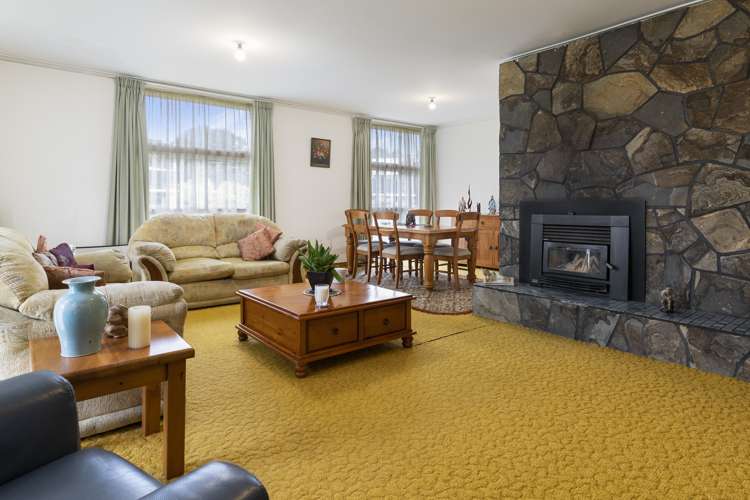 44 Sheridan Drive New Lynn_8