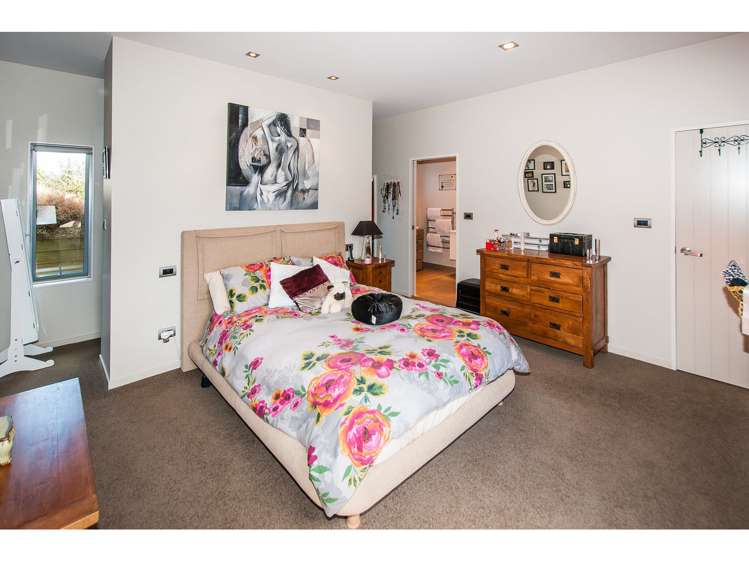 37 Collings Drive Lucas Heights_12