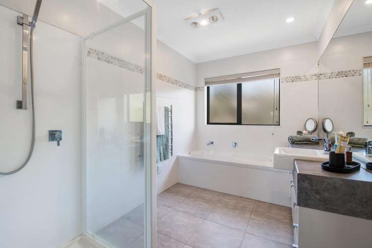 22 Bur Oak Terrace Schnapper Rock_20