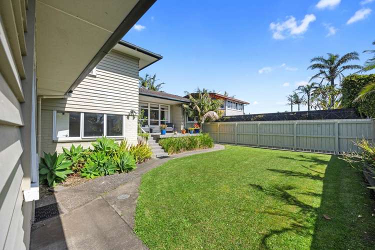 35 Montgomery Avenue Belmont_15