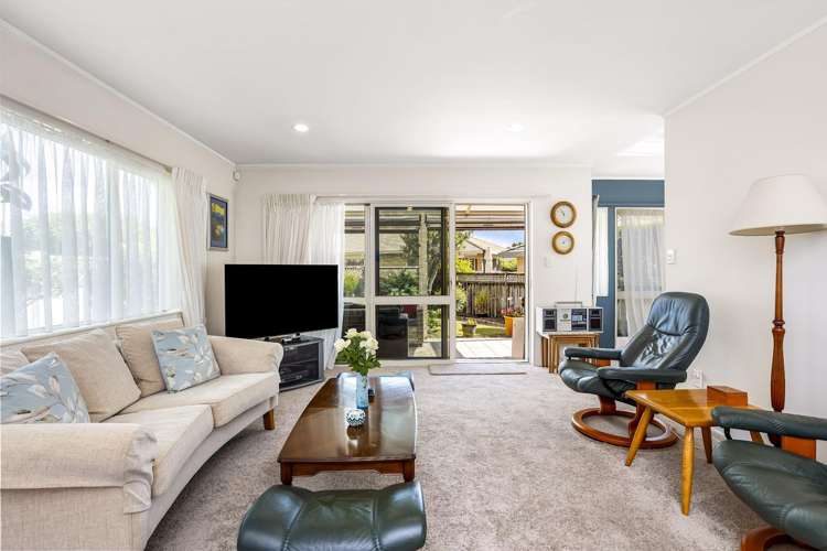 69A Lakeside Drive Orewa_6