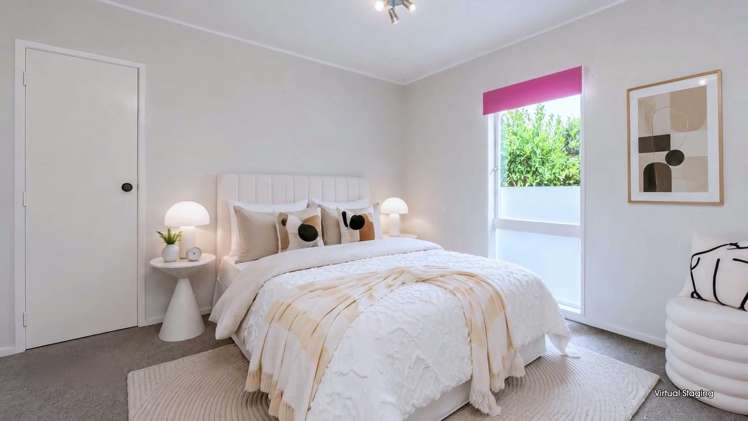 25 Meadway Sunnyhills_18