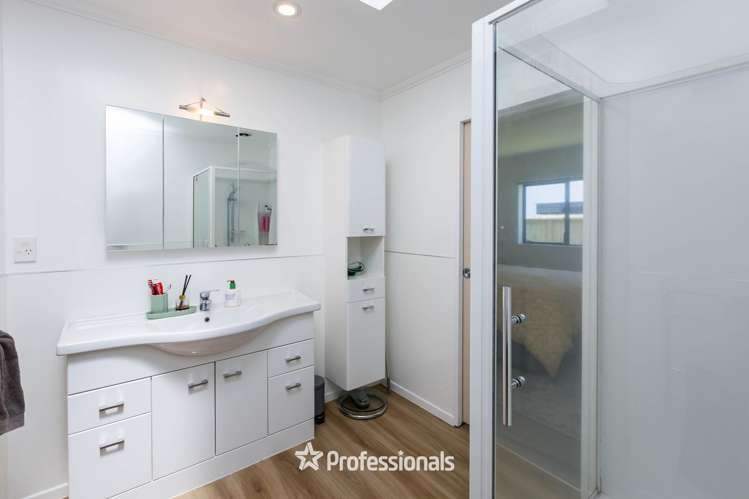 2 Bathurst Street Heretaunga_13