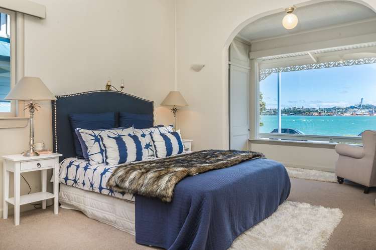 24 Queens Parade Devonport_6