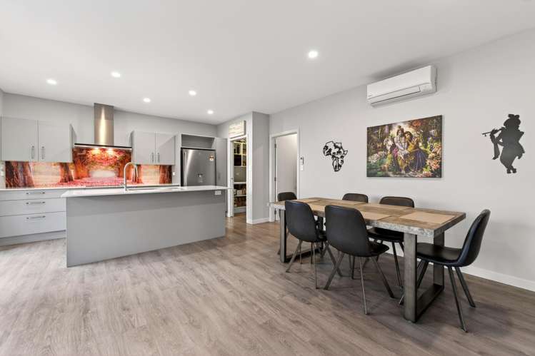 3 Magnolia Lane Kelvin Grove_20