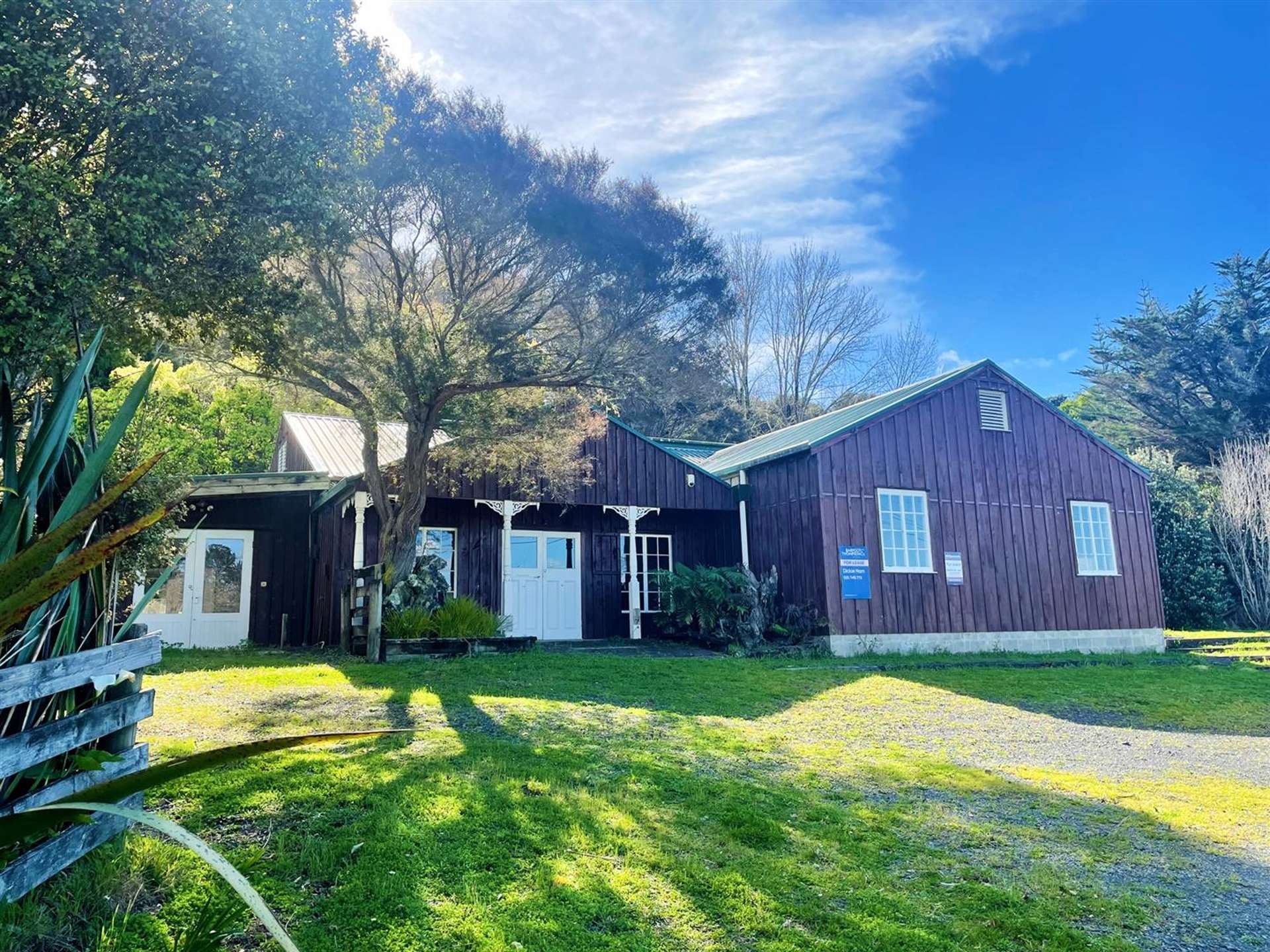 126 North Road Clevedon_0