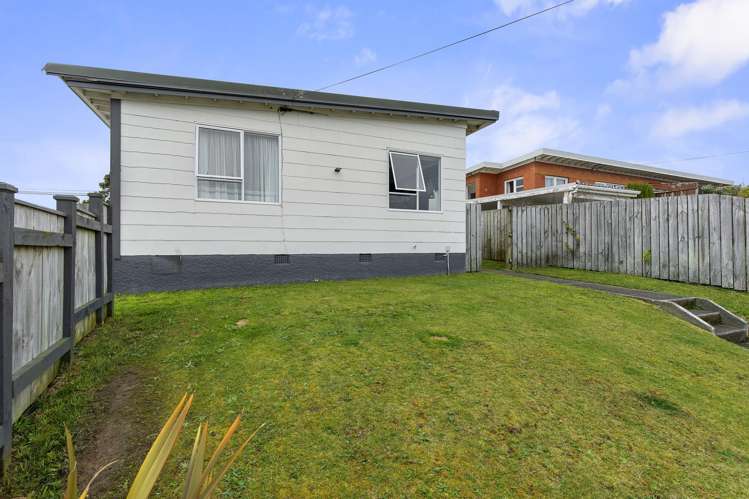 9 Morere Street Titahi Bay_18