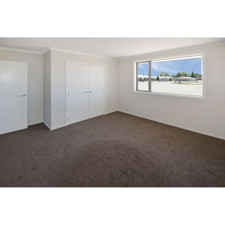 5 Lakeland Avenue Twizel_12