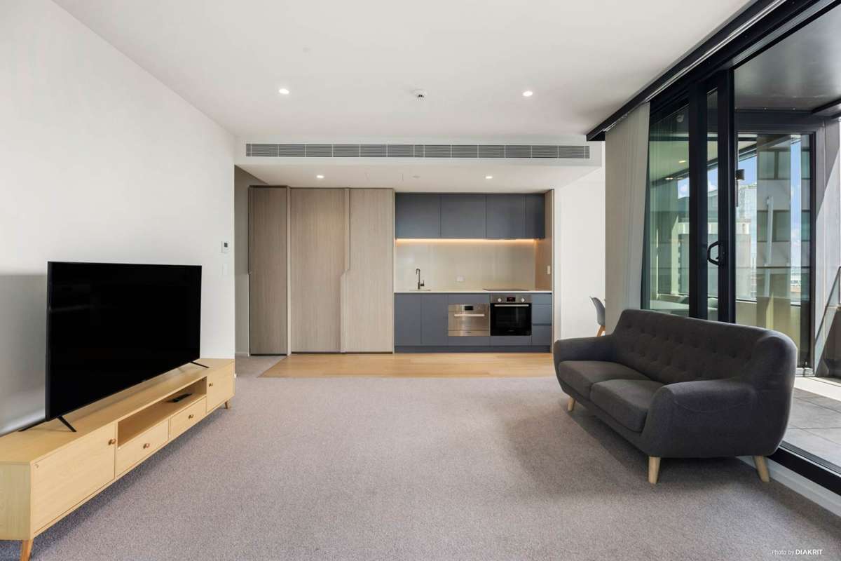 1003/10 Commerce Street_0