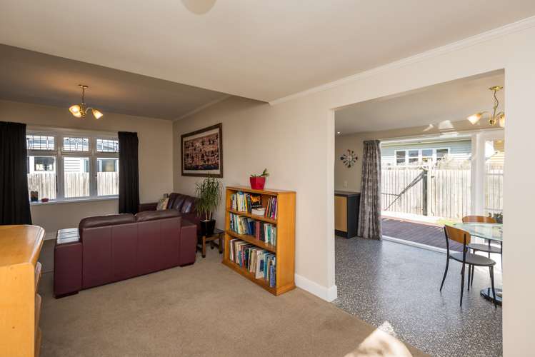 66 Barton Street Woolston_8