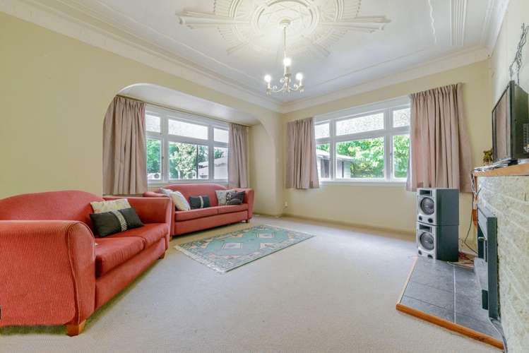 15 Dahlia Street Palmerston North Central_2