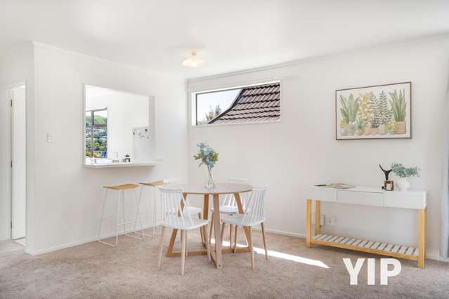 2/46 Wingfield Place Churton Park_4