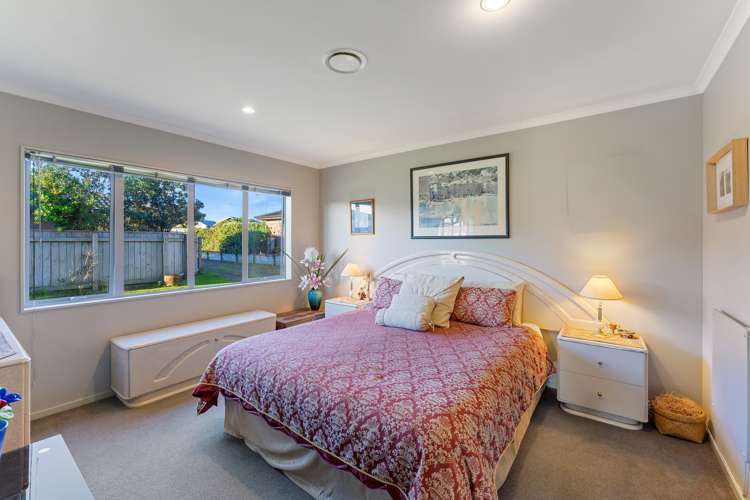 5 Byron Brown Place Otaki Beach_8