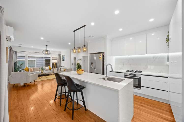 39 Aranui Road Mount Wellington_2