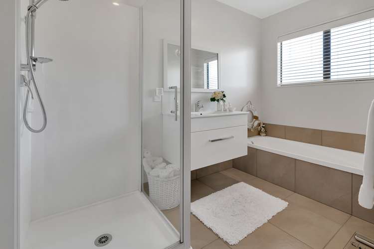 21b South Road Waipu_12