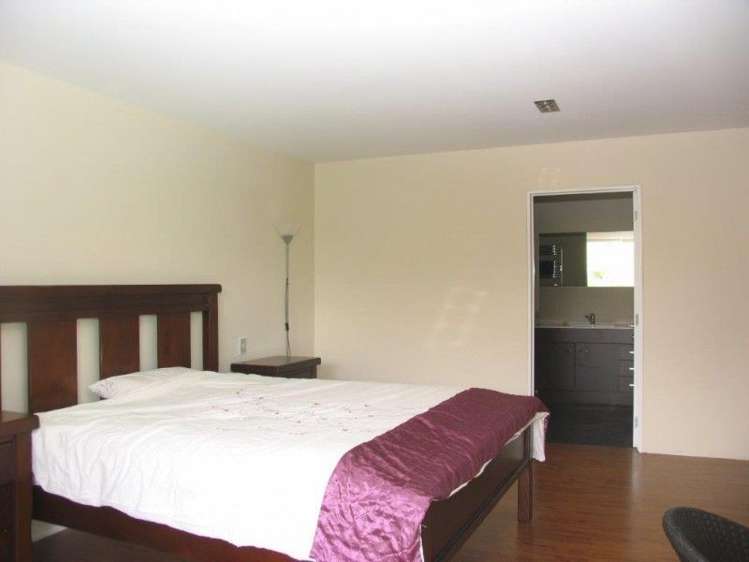 61 Wesney Terrace Kingston_13