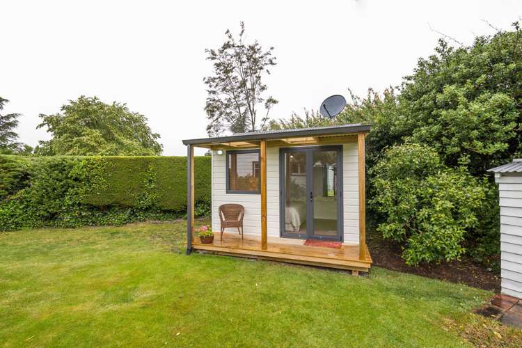 1 Railway Terrace Glentunnel_15