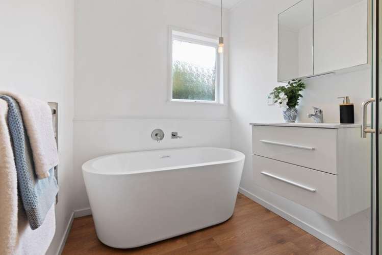 26 Beechdale Crescent 10694_19