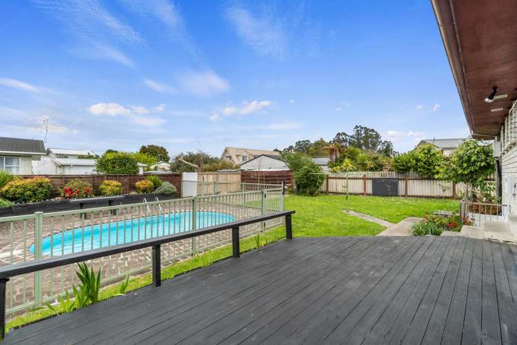 4 Lansdowne Crescent Glenview_16