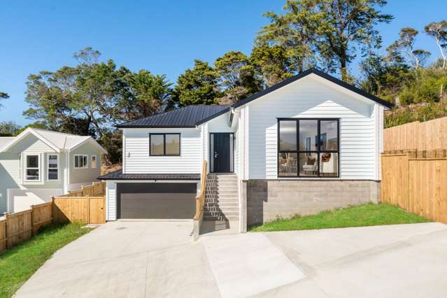 36 Awanui Road Red Beach_1