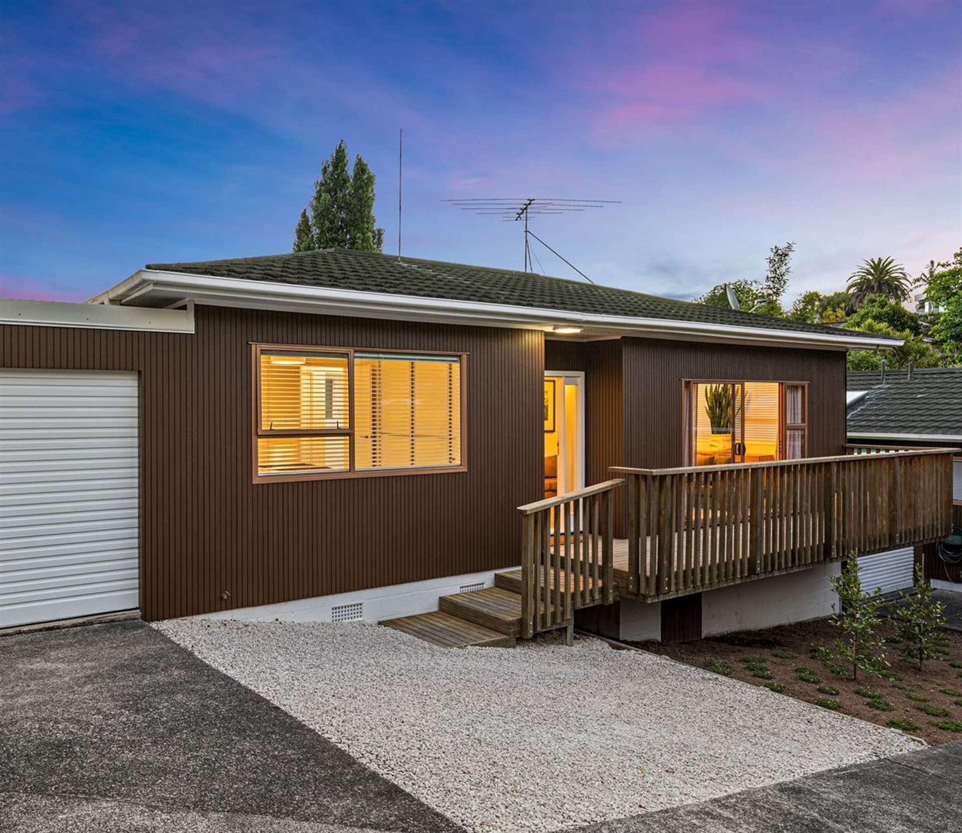 2/34 Heathcote Road Castor Bay_0